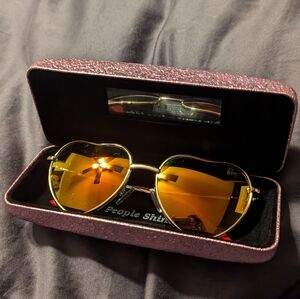 🩷💜🧡Betsey Johnson mirrored heart sun🧡💜🩷 glasses